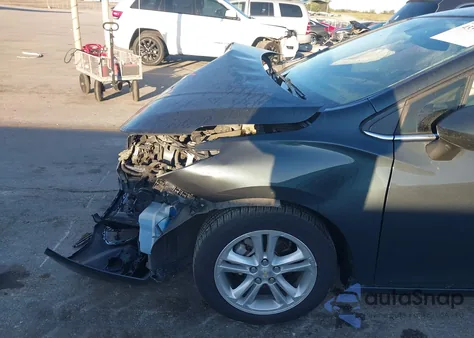 2017 Chevrolet Cruze Lt Auto from USA, damaged, VIN 1G1BE5SM7H7184081